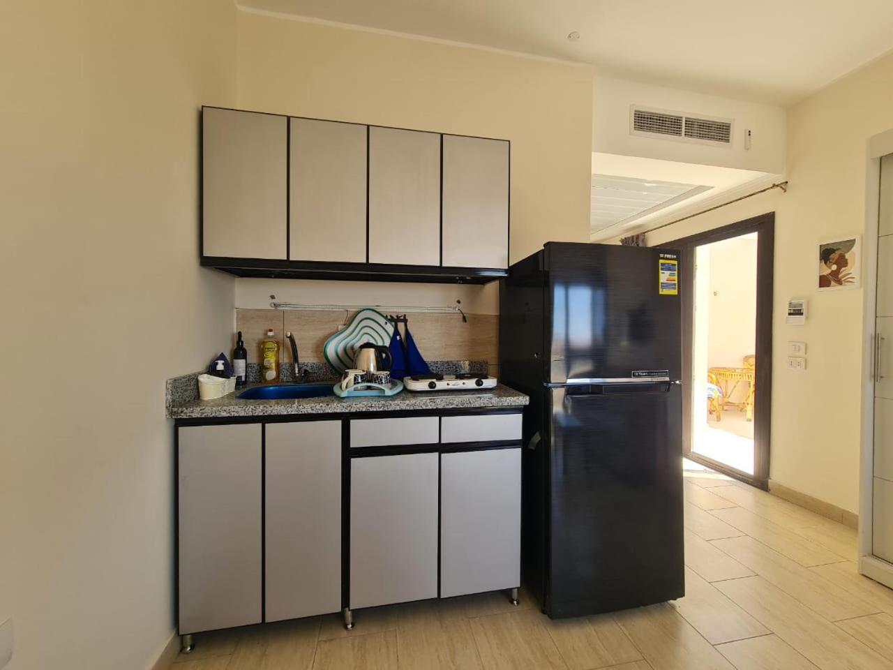 Apartment Aldau Heights Modern With Terrace, Mountain & View